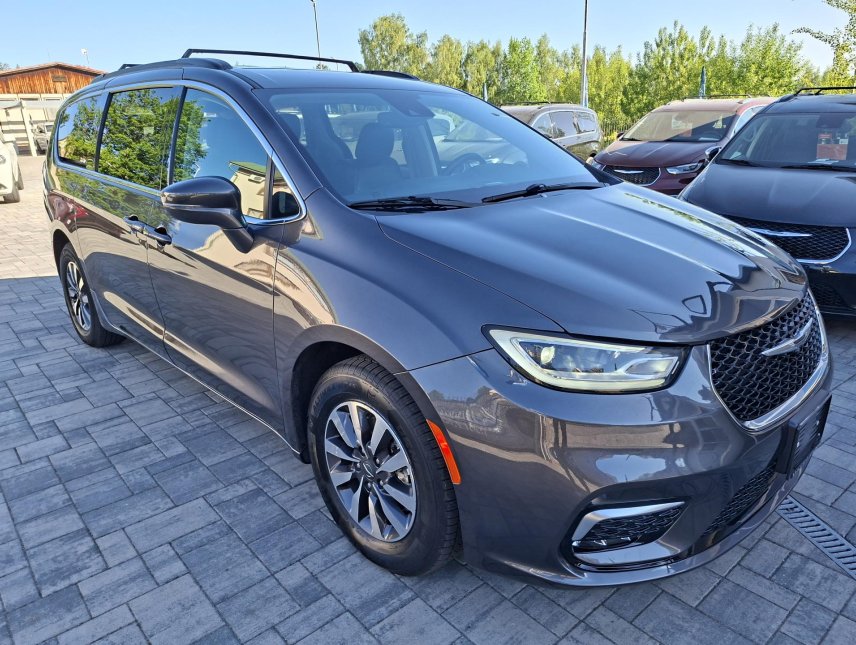 Chrysler Pacifica, 3,6L V6 HYBRID, kůže, servis