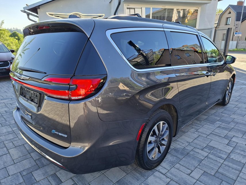 Chrysler Pacifica, 3,6L V6 HYBRID, kůže, servis