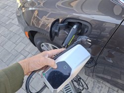 Chrysler Pacifica, 3,6L V6 HYBRID, kůže, servis