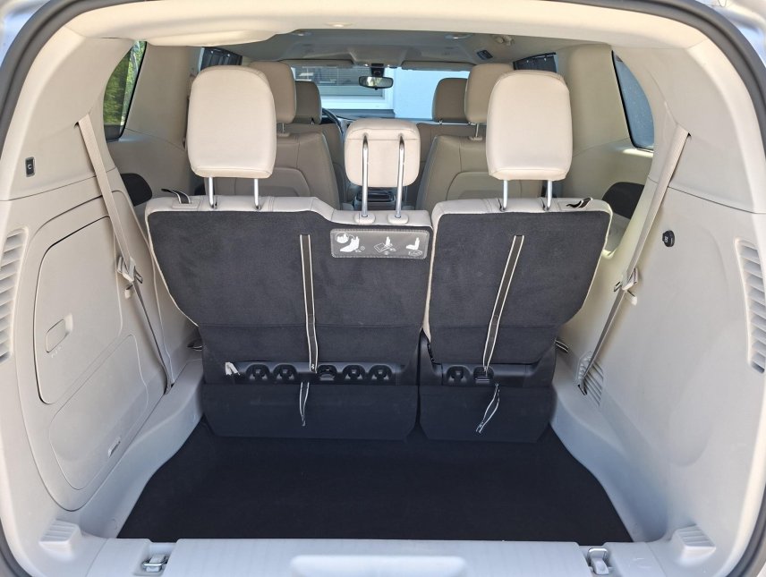 Chrysler Pacifica, 3,6L Hybrid, krásný stav