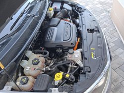 Chrysler Pacifica, 3,6L Hybrid, krásný stav