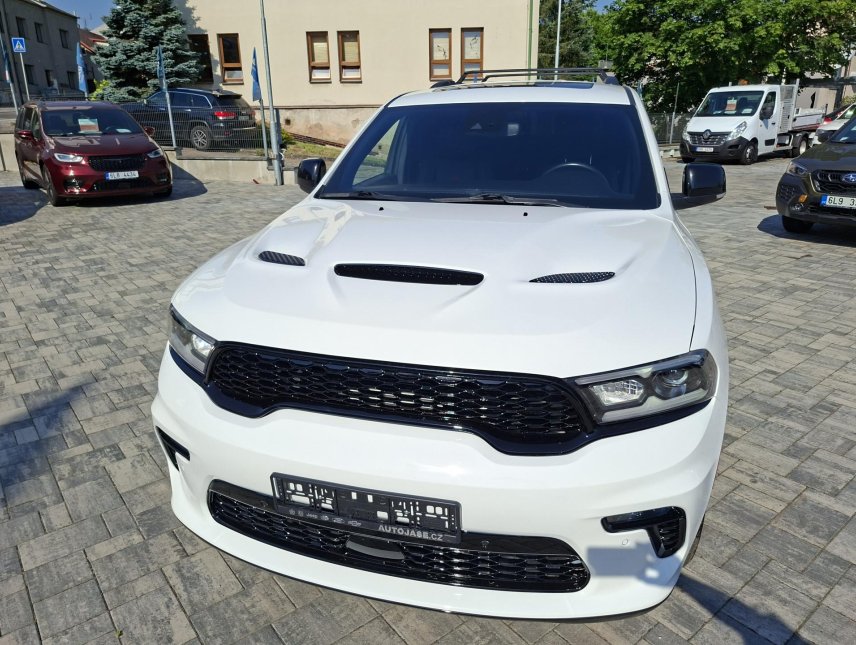 Dodge Durango, 5,7L V8 4x4, Max výbava, tažné