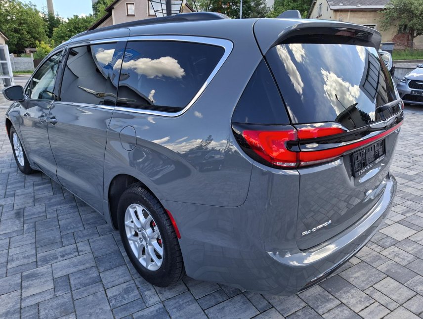 Chrysler Pacifica, 3,6L V6, 7míst, kůže, servis