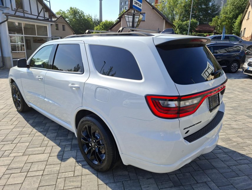 Dodge Durango, 5,7L V8 4x4, Max výbava, tažné