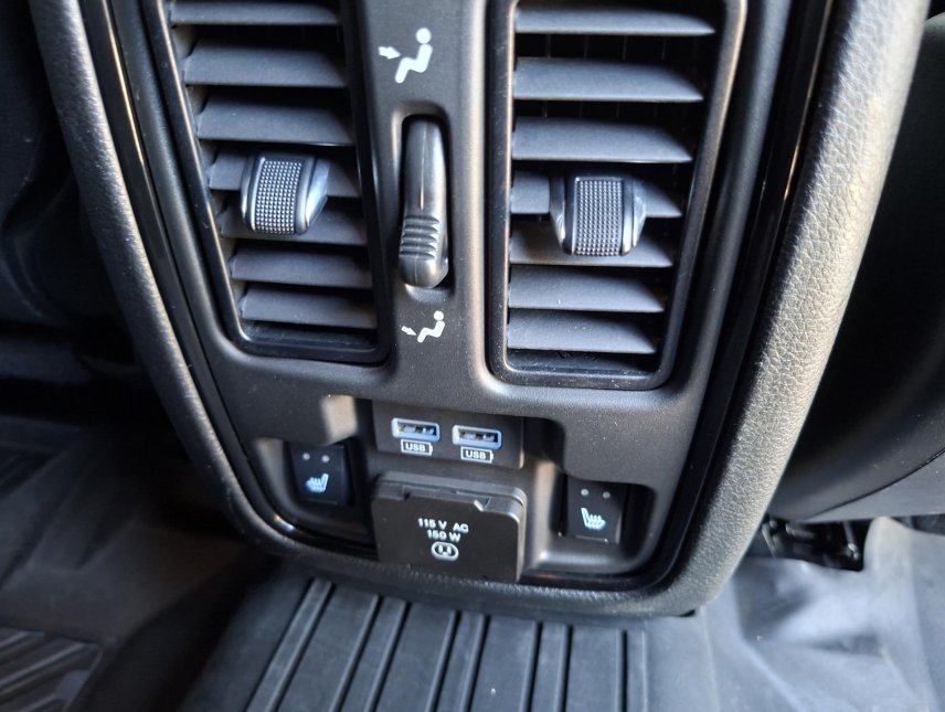Dodge Durango, 5,7L V8 4x4, Max výbava, tažné