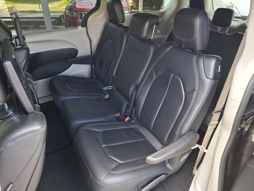 Chrysler Pacifica, 3,6L 8míst,Top výbava,android