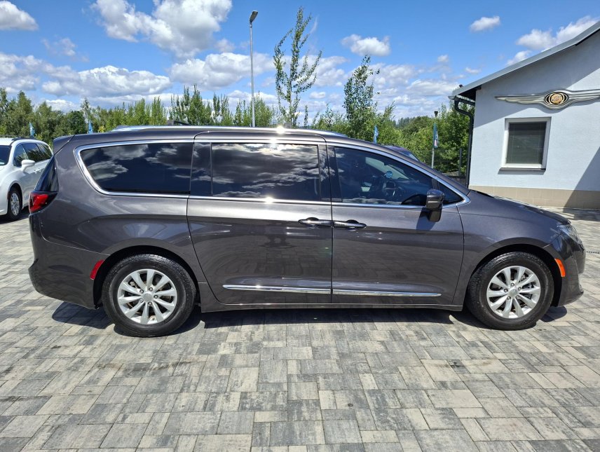 Chrysler Pacifica, 3,6L 8míst,Top výbava,android