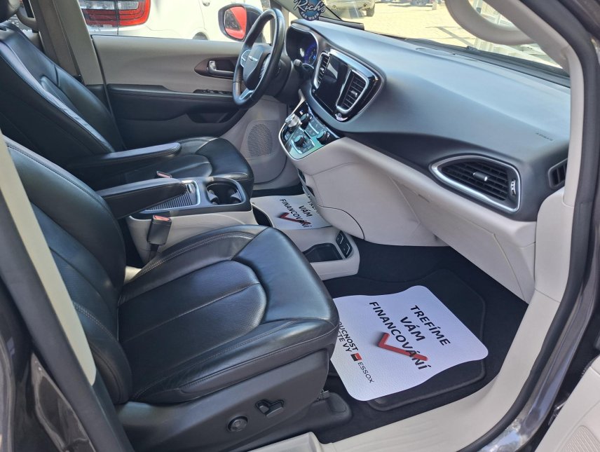 Chrysler Pacifica, 3,6L 8míst,Top výbava,android
