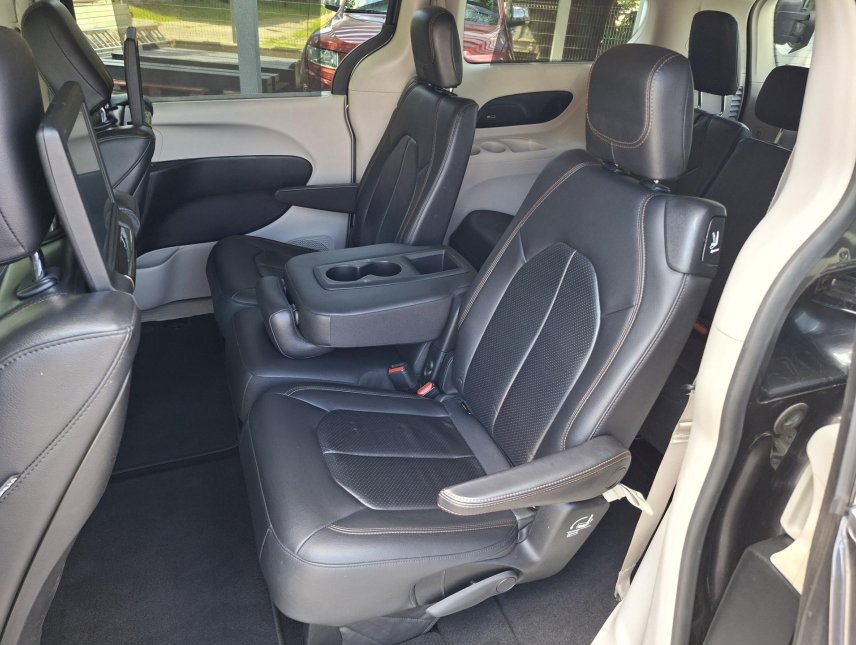 Chrysler Pacifica, 3,6L 8míst,Top výbava,android