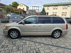 Chrysler Town & Country, 3,6L 7míst, LPG, tažné, 2xkola