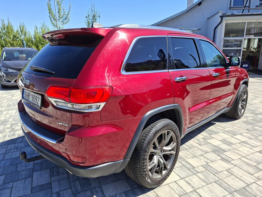 Jeep Grand Cherokee, 3,6L V6 Limited,4x4,tažné,R20
