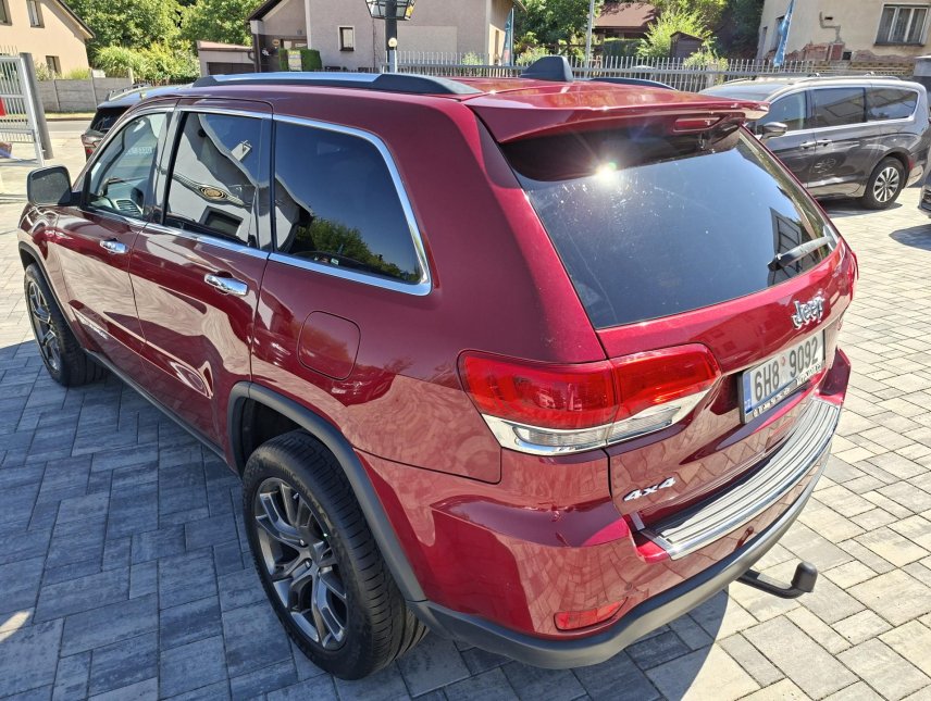 Jeep Grand Cherokee, 3,6L V6 Limited,4x4,tažné,R20