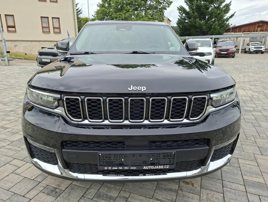 Jeep Grand Cherokee, 3,6L V6 4x4 LIMITED, 6 míst