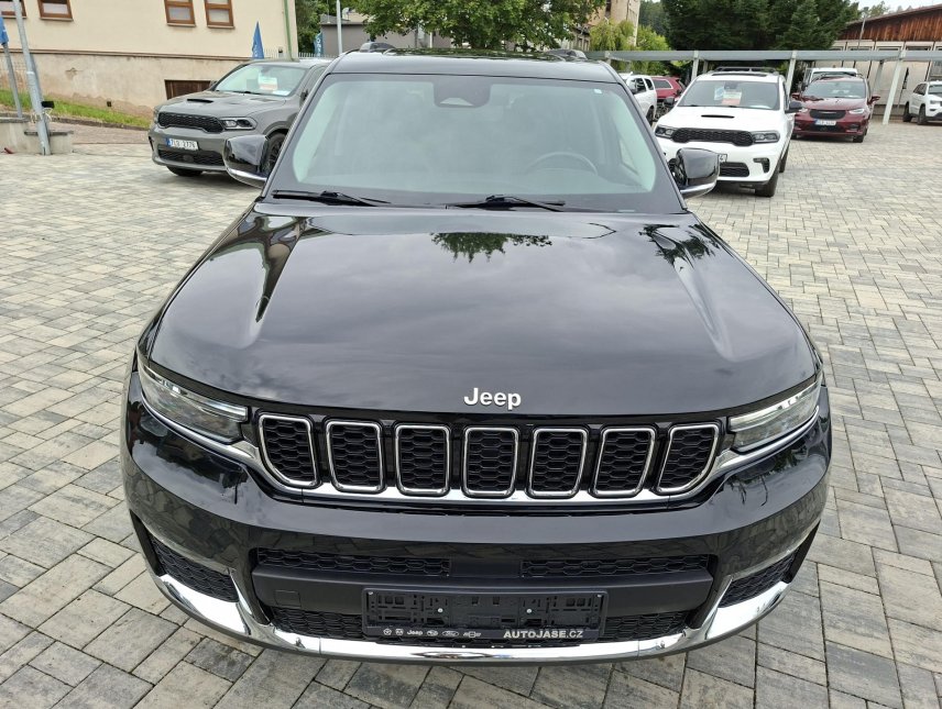 Jeep Grand Cherokee, 3,6L V6 4x4 LIMITED, 6 míst