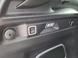 Jeep Grand Cherokee, 3,6L V6 4x4 LIMITED, 6 míst