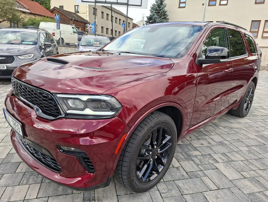 Dodge Durango, 5,7L HEMI 4x4,7míst,tažné,LPG