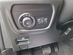 Jeep Grand Cherokee, 3,6L V6 4x4 LIMITED, 6 míst