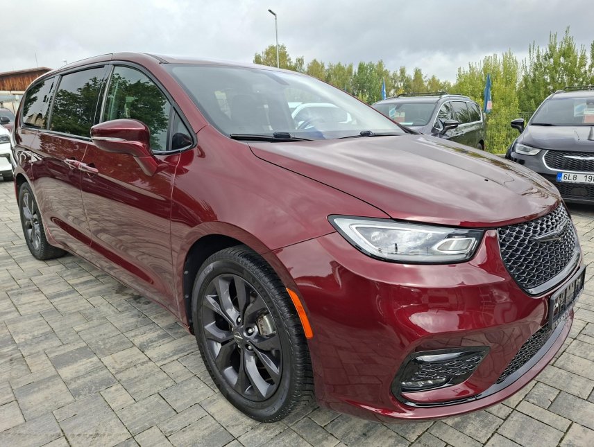 Chrysler Pacifica, 3,6L V6 SPORT,DVD,ALU kola R20