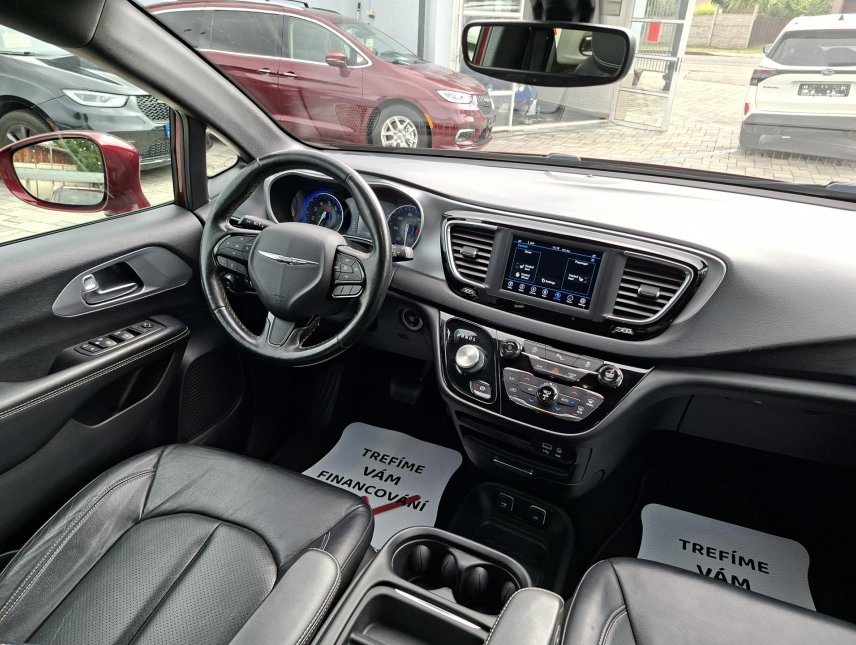 Chrysler Pacifica, 3,6L V6 SPORT,DVD,ALU kola R20
