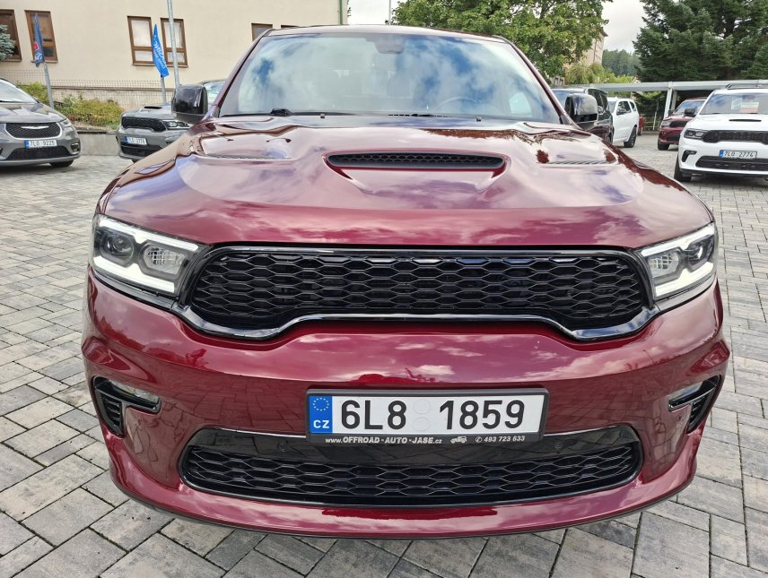 Dodge Durango, 5,7L HEMI 4x4,7míst,tažné,LPG