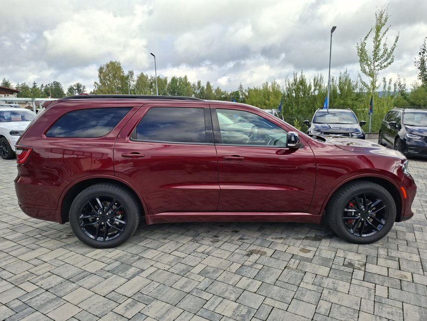 Dodge Durango, 5,7L HEMI 4x4,7míst,tažné,LPG