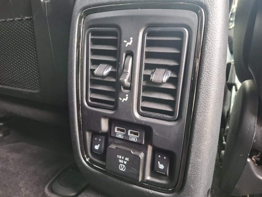 Dodge Durango, 5,7L V8 HEMI 4x4, 6míst, Alcan