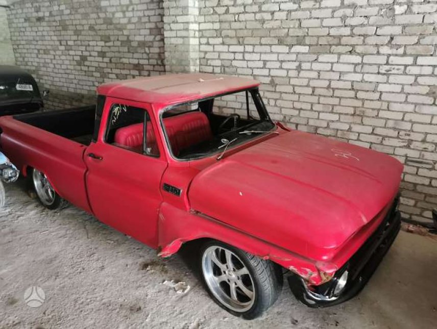 CHEVROLET C10